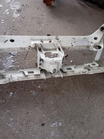 peredniaia-panel-televizor-ford-focus-i-art-98242-big-6