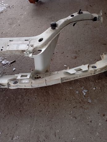 peredniaia-panel-televizor-ford-focus-i-art-98242-big-5