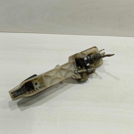 rucka-dveri-naruznaia-peredniaia-levaia-hyundai-santa-fe-ii-art-98469-big-1