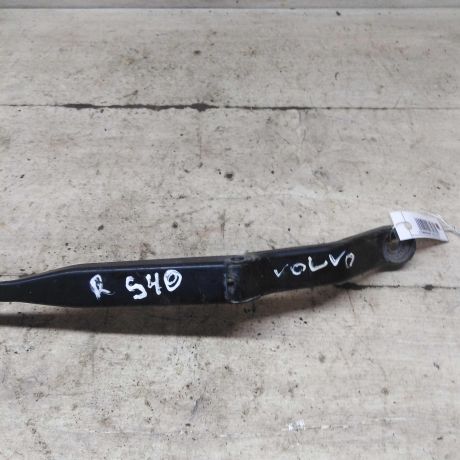 povodok-stekloocistitelia-lobovogo-stekla-pravyi-volvo-s40-volvo-v40-art-98603-big-1