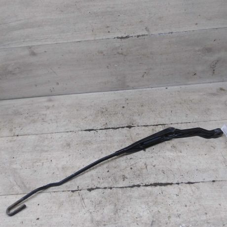 povodok-stekloocistitelia-lobovogo-stekla-pravyi-volvo-s40-volvo-v40-art-98830-big-1