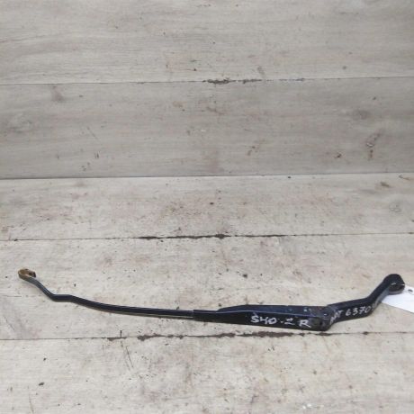 povodok-stekloocistitelia-perednii-pravyi-volvo-s40-volvo-v40-art-98993-big-0