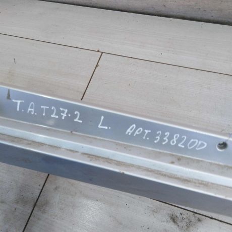 nakladka-na-porog-levaia-naruznaia-toyota-avensis-iii-art-99065-big-8