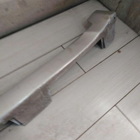 nakladka-na-porog-pravaia-naruznaia-toyota-avensis-iii-art-99142-big-4