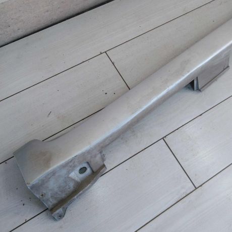 nakladka-na-porog-pravaia-naruznaia-toyota-avensis-iii-art-99142-big-2