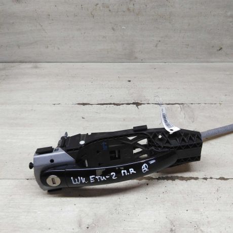 rucka-dveri-naruznaia-peredniaia-pravaia-skoda-yeti-art-99895-big-0