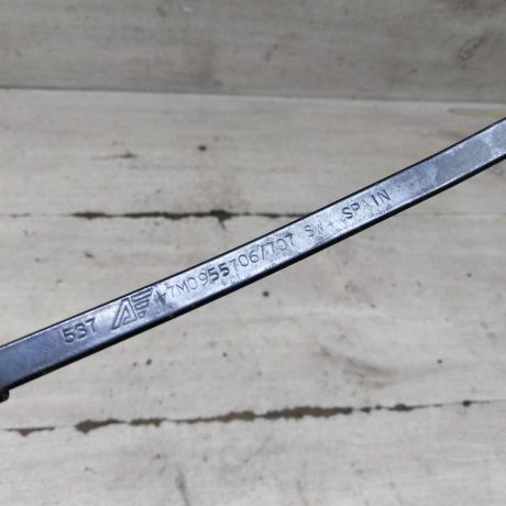 povodok-stekloocistitelia-zadnego-ford-galaxy-volkswagen-sharan-seat-alhambra-art-100209-big-1