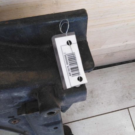 peredniaia-panel-televizor-peugeot-307-art-100256-big-1