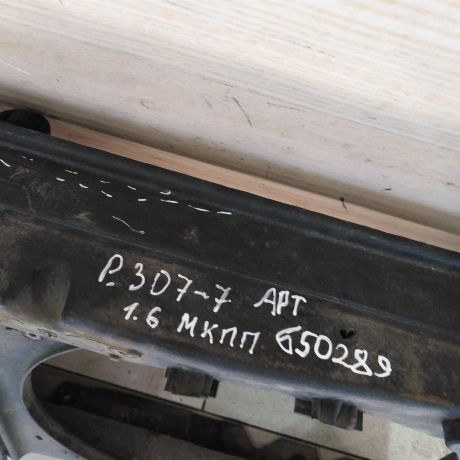 peredniaia-panel-televizor-peugeot-307-art-100256-big-5