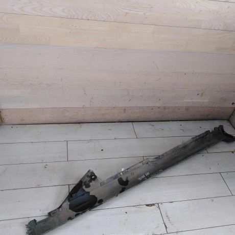 nakladka-na-porog-naruznaia-pravaia-audi-a6-c5-art-100493-big-2