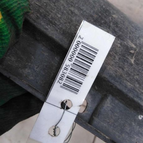 nakladka-na-porog-naruznaia-pravaia-audi-a6-c5-art-100493-big-4