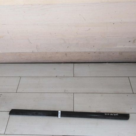 molding-dveri-perednii-pravyi-niznii-audi-a6-c5-art-100619-big-0