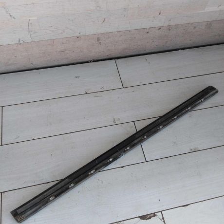 molding-dveri-perednii-pravyi-niznii-audi-a6-c5-art-100619-big-1