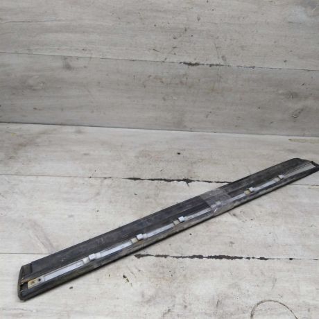 molding-dveri-zadnii-levyi-niznii-audi-a6-c5-art-100628-big-1