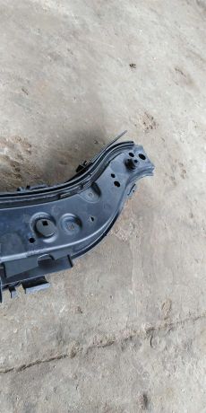 peredniaia-panel-televizora-renault-megane-ii-art-100800-big-9