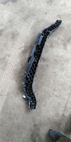 peredniaia-panel-televizora-renault-megane-ii-art-100800-big-0