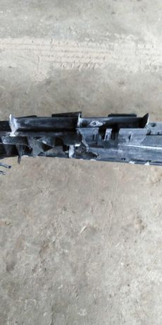 peredniaia-panel-televizora-renault-megane-ii-art-100800-big-3