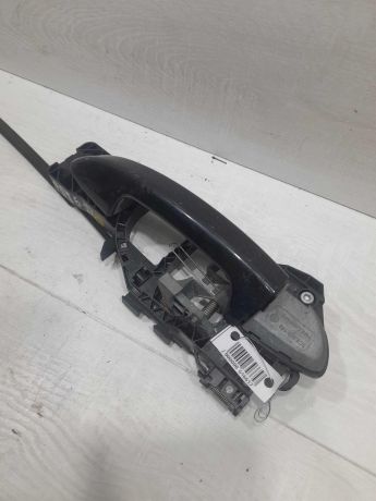 rucka-dveri-naruznaia-peredniaia-pravaia-volkswagen-passat-b6-art-100851-big-0