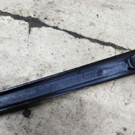 povodok-stekloocistitelia-pravyi-audi-a6-c5-art-101357-big-3