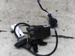 privod-liucka-toplivnogo-baka-5c6810773a-volkswagen-jetta-vi-art-101398