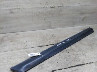 molding-dveri-zadnii-pravyi-niznii-audi-a6-c5-art-101431