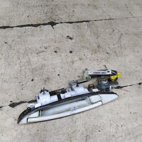 rucka-dveri-naruznaia-peredniaia-pravaia-kia-rio-ii-xetcbek-art-101615-big-0