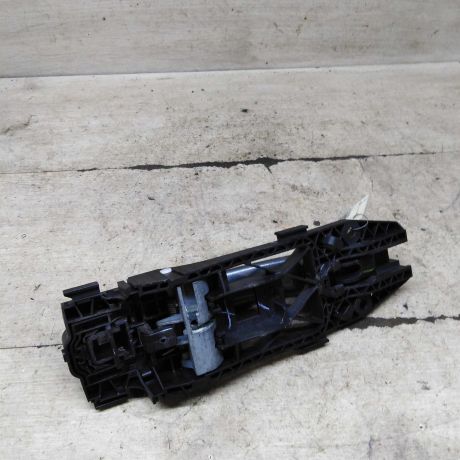 rucka-dveri-naruznaia-zadniaia-pravaia-volkswagen-jetta-vi-art-101829-big-1