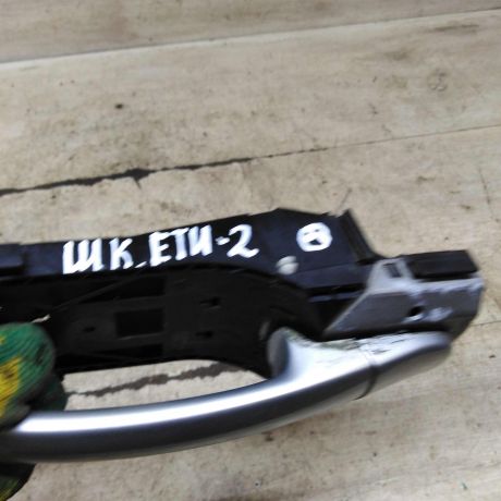 rucka-dveri-naruznaia-zadniaia-pravaia-skoda-yeti-i-art-101832-big-1