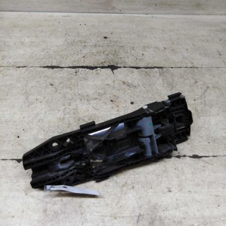 rucka-dveri-naruznaia-zadniaia-pravaia-skoda-yeti-i-art-101832-big-4