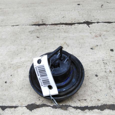 kryska-toplivnogo-baka-probka-renault-logan-i-lada-largus-logan-daca-art-102143-big-2