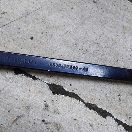 povodok-stekloocistitelia-levyi-peugeot-308-i-16i-akpp-2010gv-peugeot-308-i-bu-art-102181-big-3