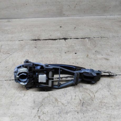 rucka-dveri-zadniaia-pravaia-naruznaia-volkswagen-jetta-5-art-102839-big-1