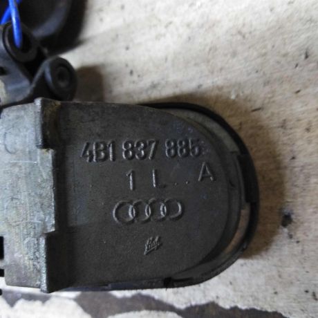 rucka-dveri-naruznaia-zadniaia-levaia-audi-a4-b5-restailing-art-104084-big-2