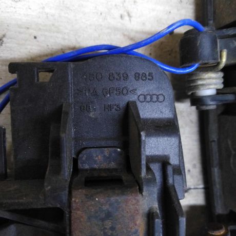 rucka-dveri-naruznaia-zadniaia-levaia-audi-a4-b5-restailing-art-104084-big-3