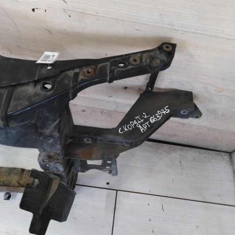 peredniaia-panel-televizor-seat-cordoba-ii-art-104231-big-6