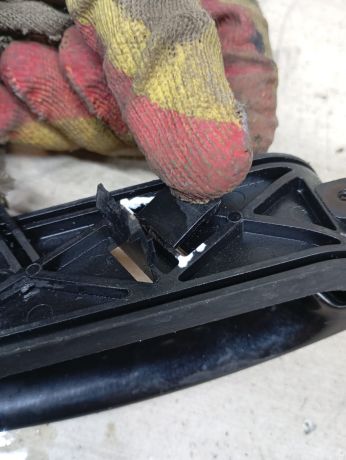 rucka-dveri-naruznaia-zadniaia-levaia-ford-mondeo-3-art-104448-big-9