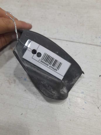 nakladka-naruznaia-na-perednee-levoe-krylo-renault-megane-ii-art-104489-big-3