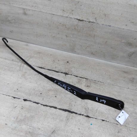 povodok-dvornikov-pravyi-seat-cordoba-ii-art-104960-big-0