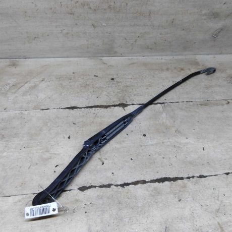 povodok-stekloocistitelia-pravyi-audi-100-c4-art-105461-big-2