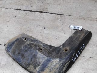 bryzgovik-perednii-pravyi-volkswagen-jetta-vi-art-105464