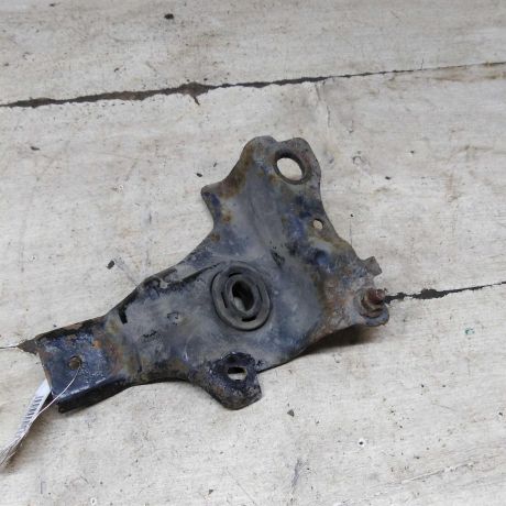 kronstein-levyi-radiatora-ford-maverick-ii-art-105575-big-1