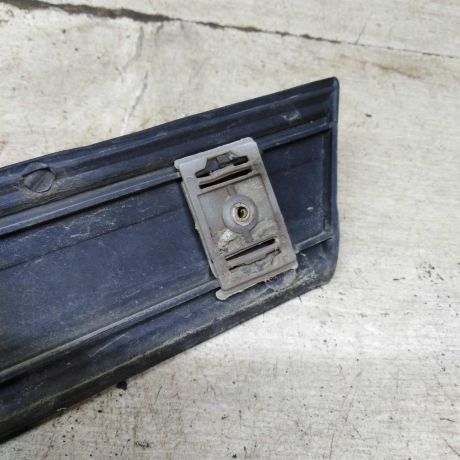 molding-dveri-zadnii-pravyi-srednii-audi-100-c4-art-105774-big-2