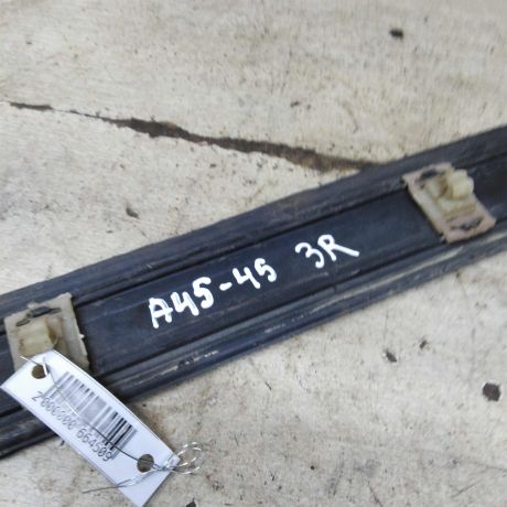 molding-dveri-zadnii-pravyi-srednii-audi-100-c4-art-105774-big-1