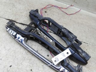 rucka-dveri-naruznaia-peredniaia-pravaia-mercedes-benz-e-klass-w210-art-105847