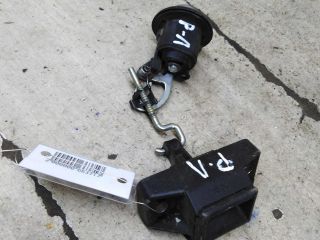 licinka-dvernogo-zamka-bagaznika-renault-logan-i-art-105897