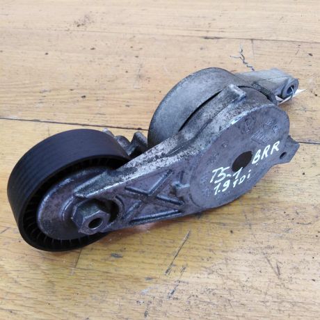 rolik-natiazitelia-remnia-volkswagen-transporter-t5-art-17551-big-0