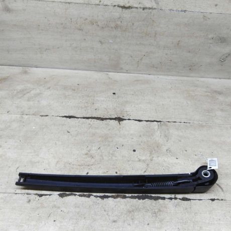 povodok-stekloocistitelia-zadnego-skoda-octavia-a5-art-106400-big-1