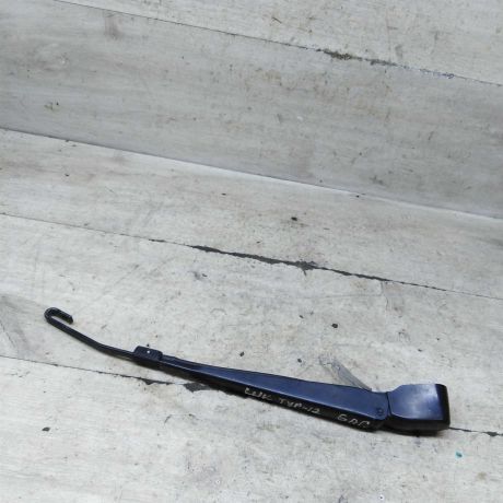 povodok-stekloocistitelia-zadnego-skoda-octavia-i-a4-art-106489-big-0