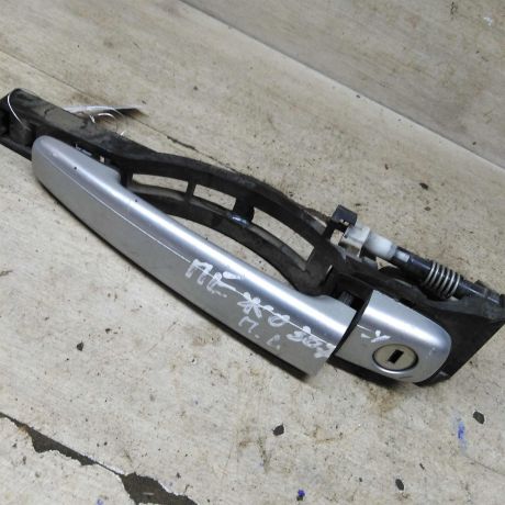 rucka-dveri-naruznaia-peredniaia-levaia-peugeot-307-art-106511-big-0