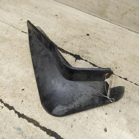 bryzgovik-perednii-levyi-nissan-almera-n16-art-107071-big-0